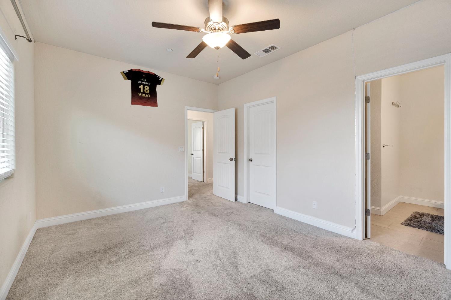 5952 E Truman Ave, Fresno, CA 93727