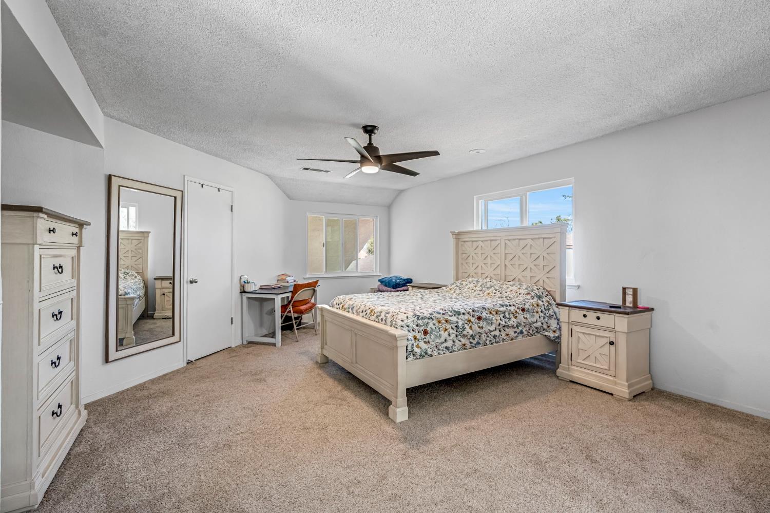 3656 W Harvard Ave, Fresno, CA 93722