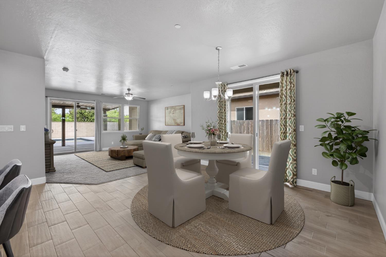 2446 S Claremont Ave, Fresno, CA 93727