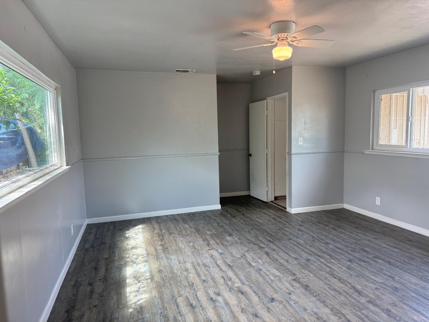 3322 E Lamona Ave, Fresno, CA 93703