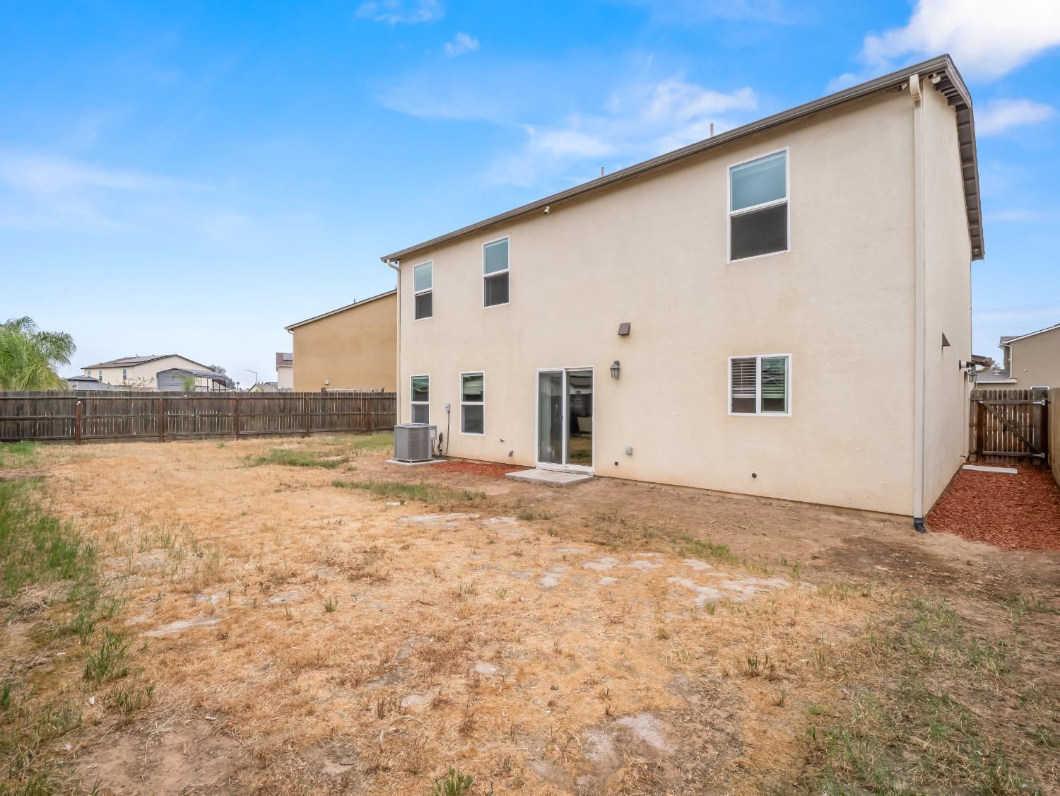 3637 N Mccaffrey Ave, Fresno, CA 93722