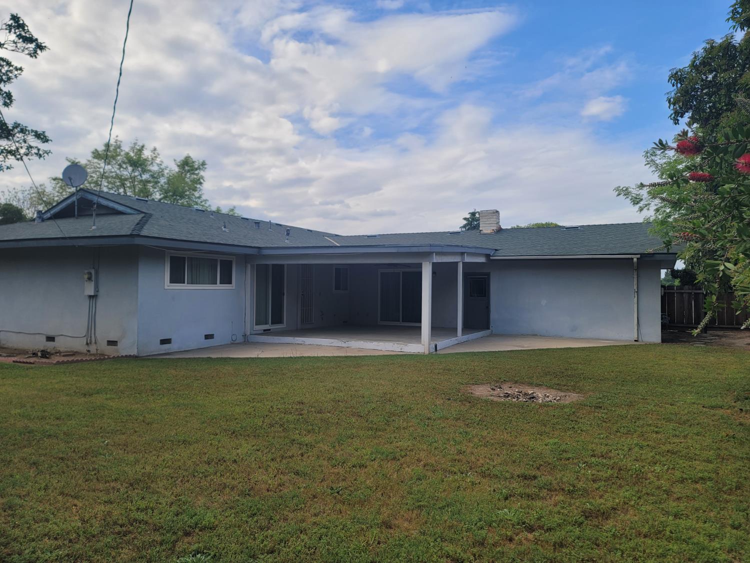 679 W Bullard Ave, Fresno, CA 93704