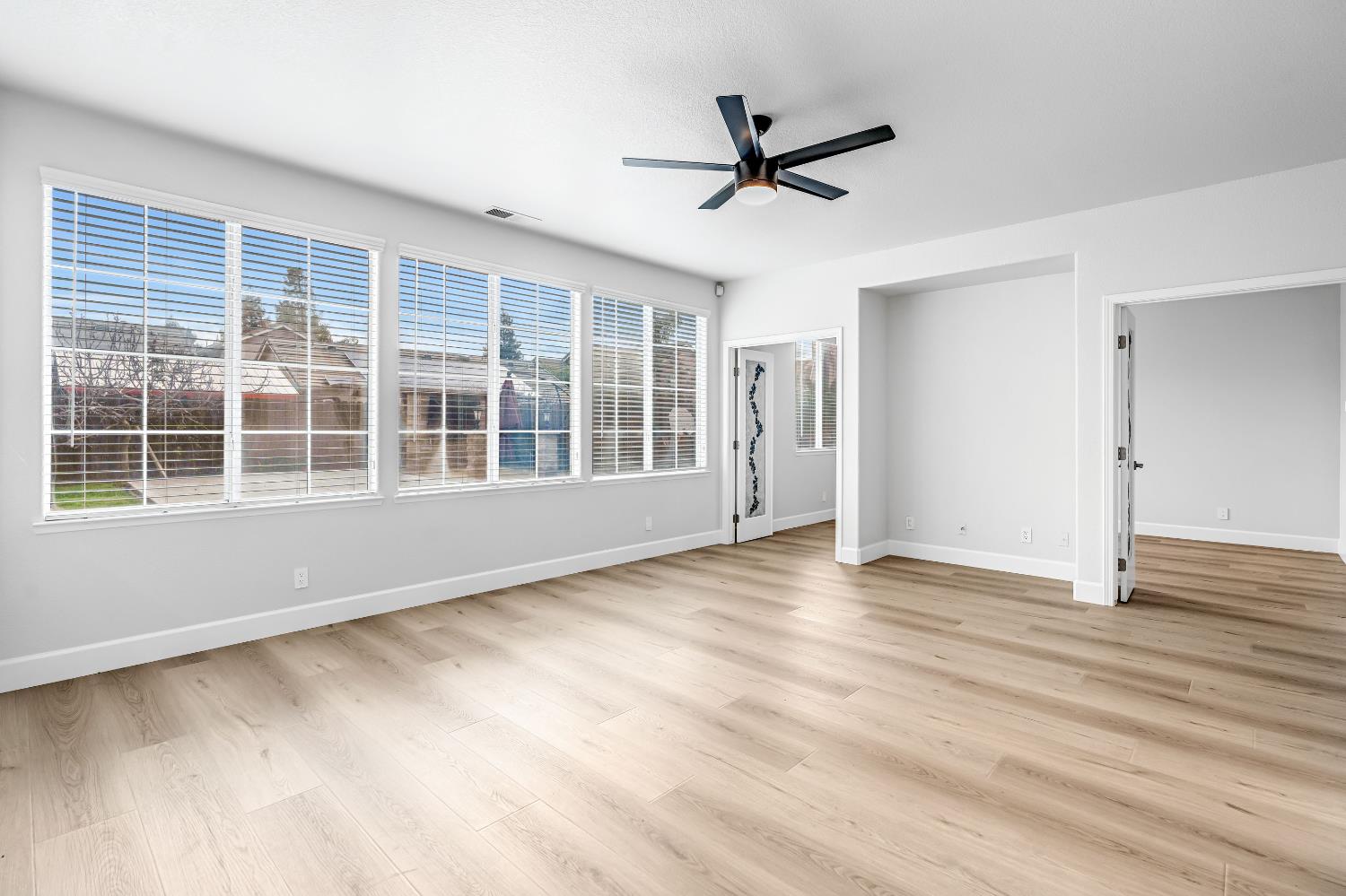 9358 N Winery Ave, Fresno, CA 93720