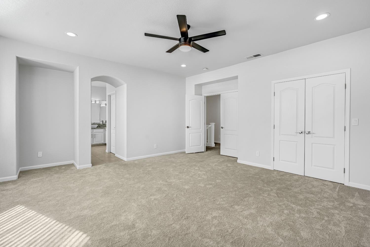 9358 N Winery Ave, Fresno, CA 93720