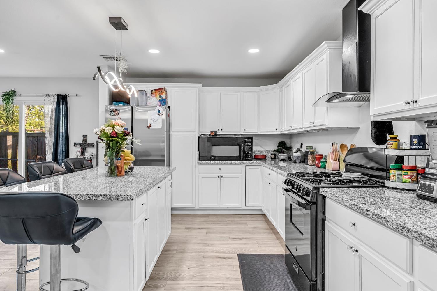 21 E Eden, Fresno, CA 93706