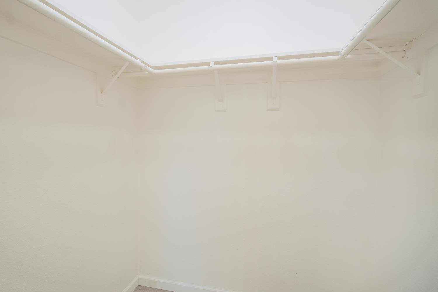 9962 N Woodrow Ave, Fresno, CA 93720