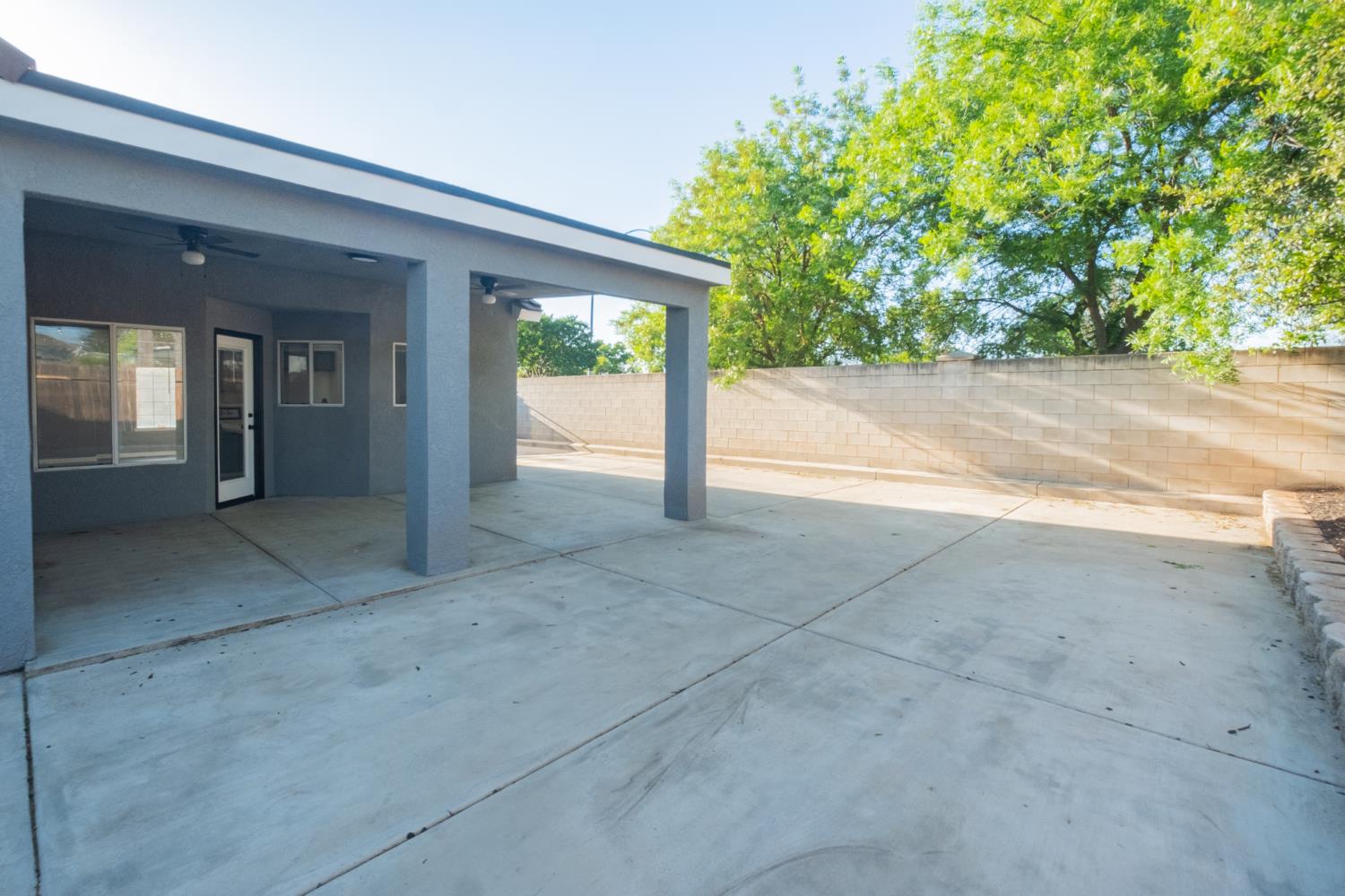 9962 N Woodrow Ave, Fresno, CA 93720