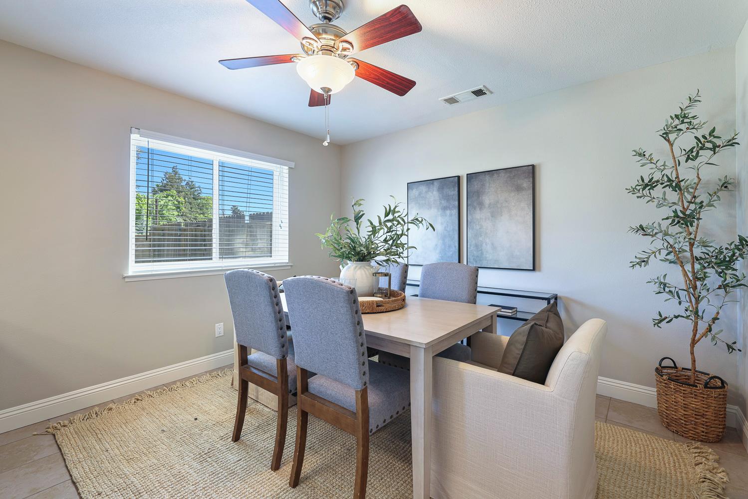 8735 N Cedar Ave #122, Fresno, CA 93720