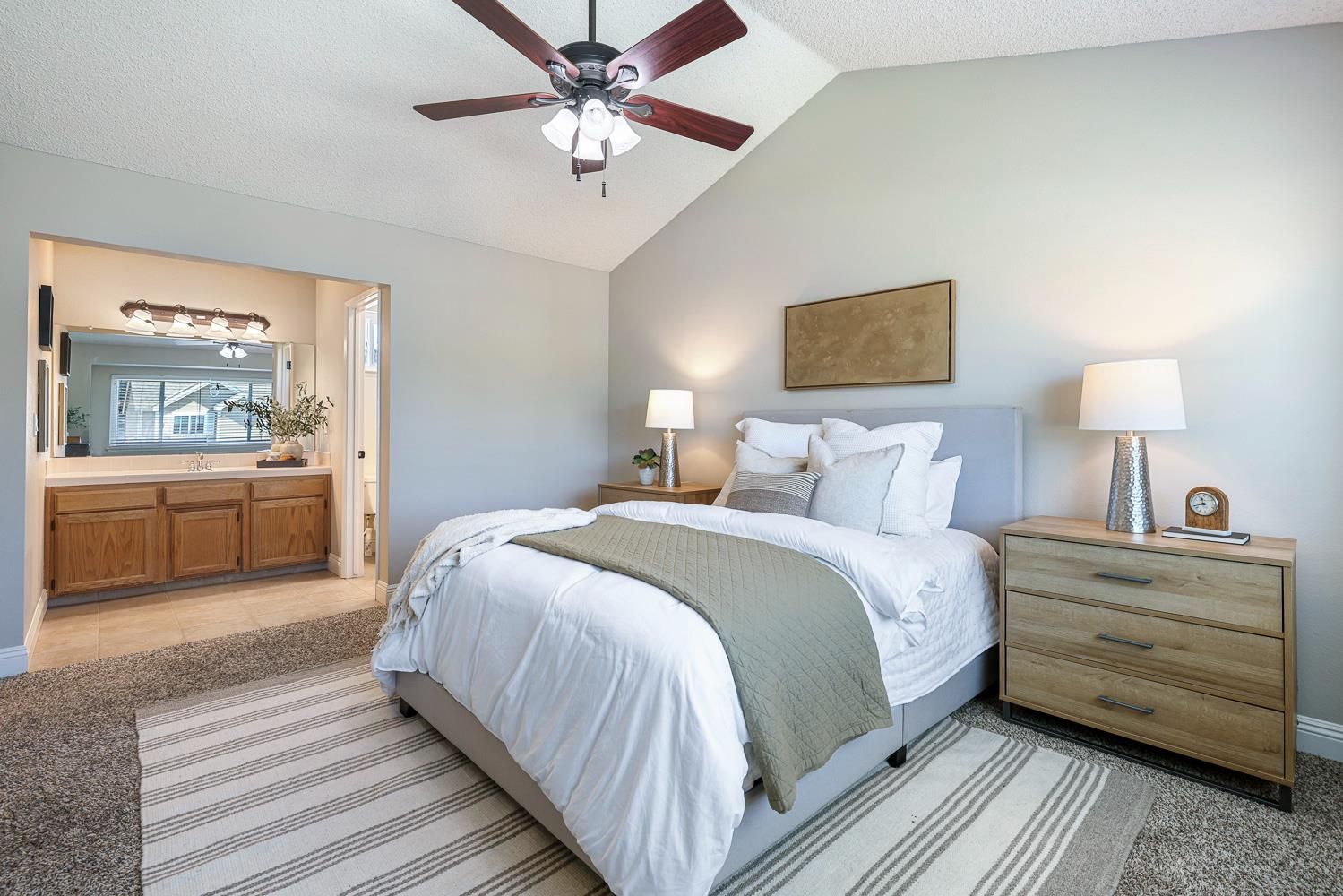 8735 N Cedar Ave #122, Fresno, CA 93720