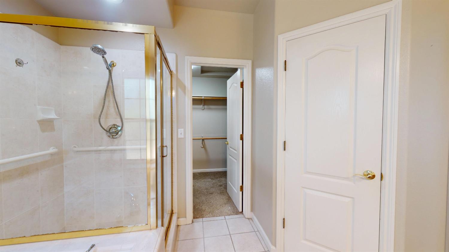 2808 W Brentford Ct, Fresno, CA 93711