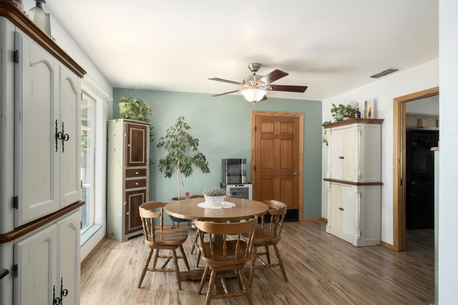 8519 S Orange Ave, Fresno, CA 93725