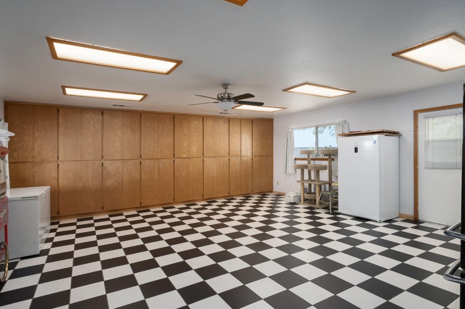 8519 S Orange Ave, Fresno, CA 93725