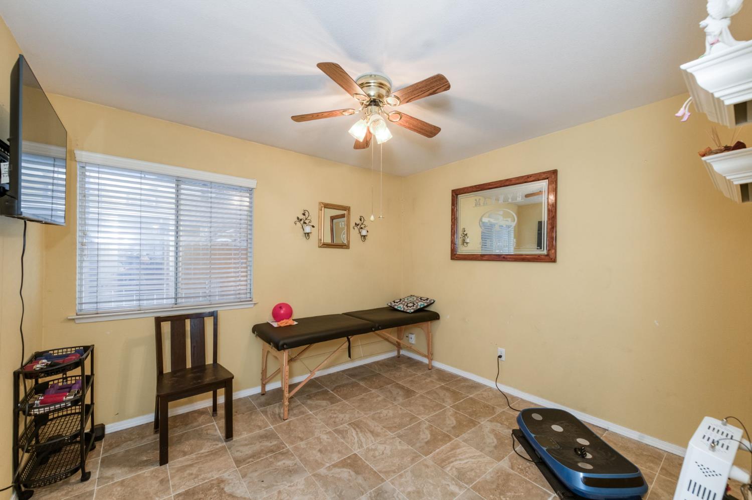 4681 W Sierra Ave, Fresno, CA 93722