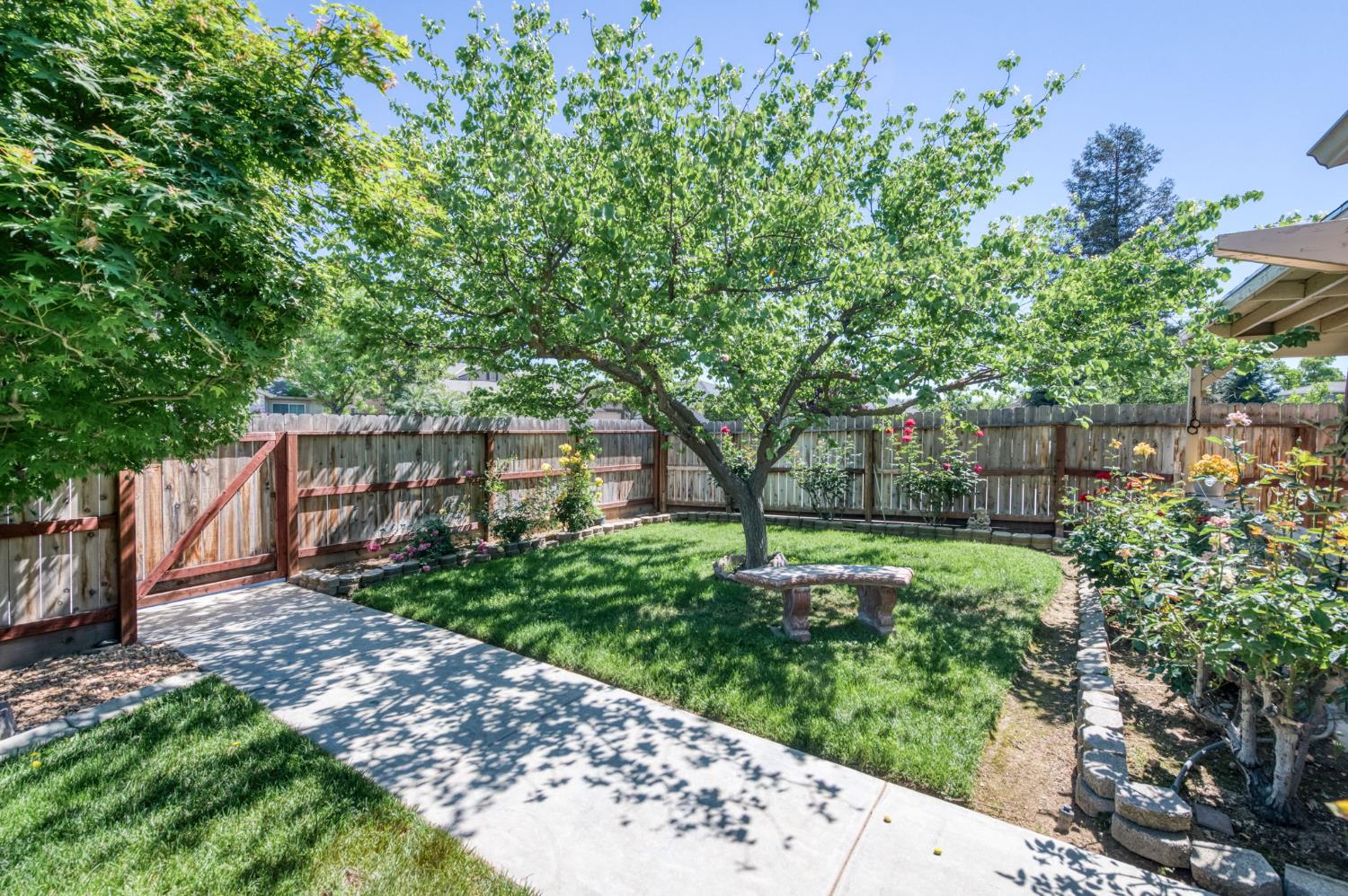 4681 W Sierra Ave, Fresno, CA 93722