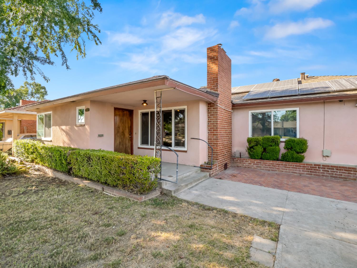 732 W Cortland Ave, Fresno, CA 93705