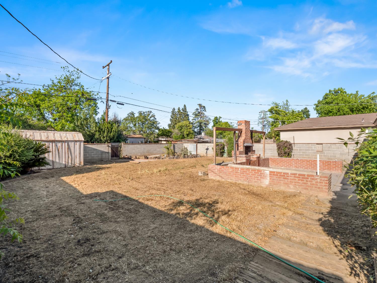 732 W Cortland Ave, Fresno, CA 93705