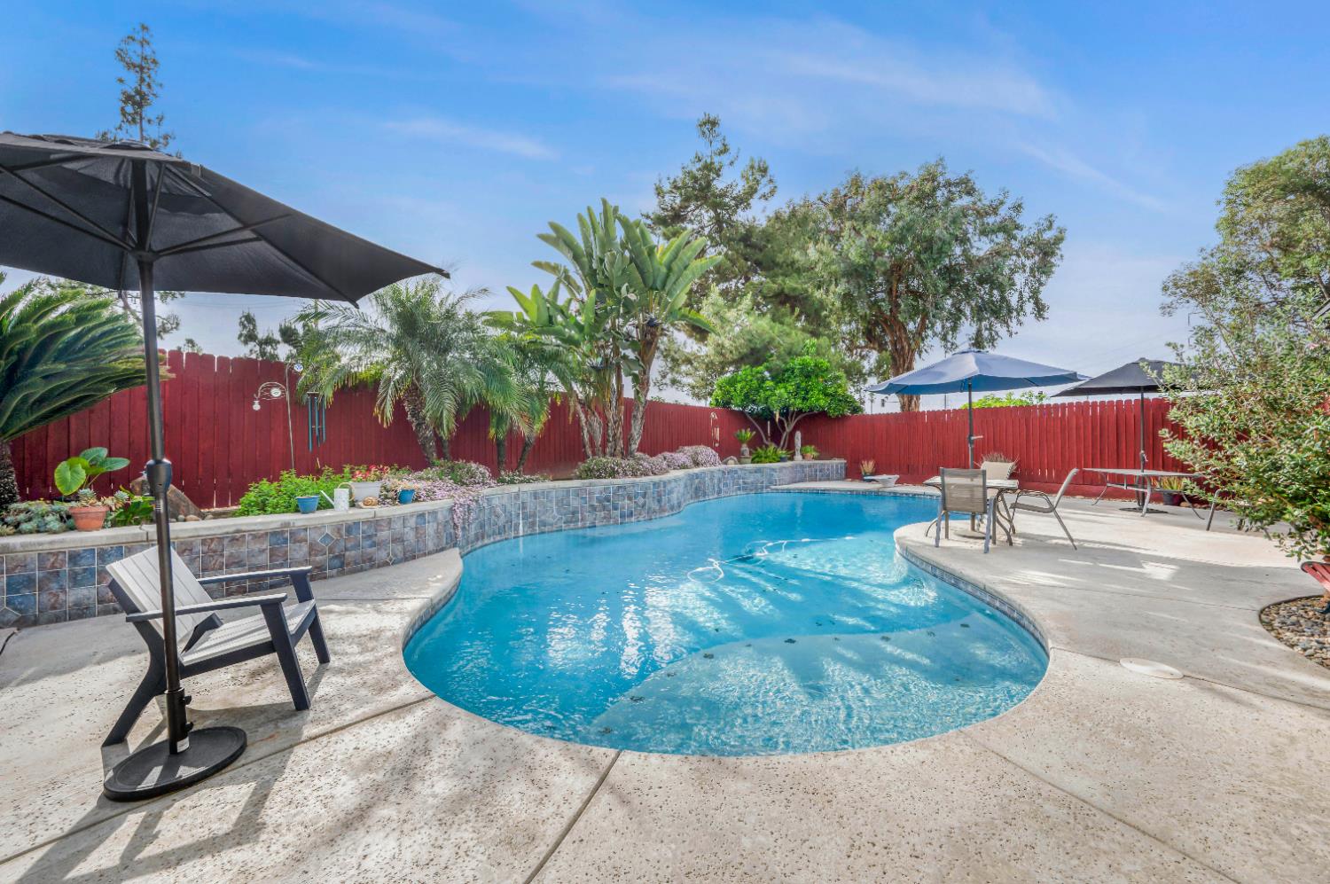 2819 W Indianapolis Ave, Fresno, CA 93705