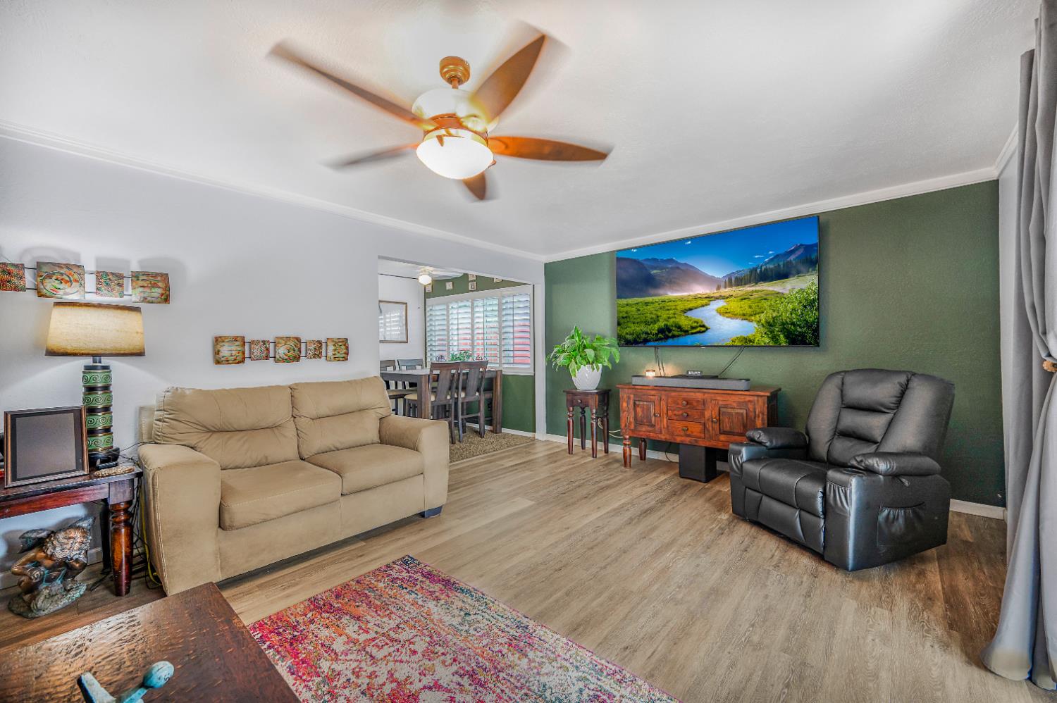 2819 W Indianapolis Ave, Fresno, CA 93705