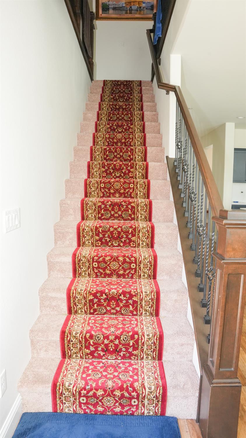 6125 W Donner Ave, Fresno, CA 93723