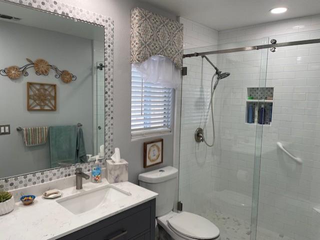 1689 E Trenton Ave, Fresno, CA 93720