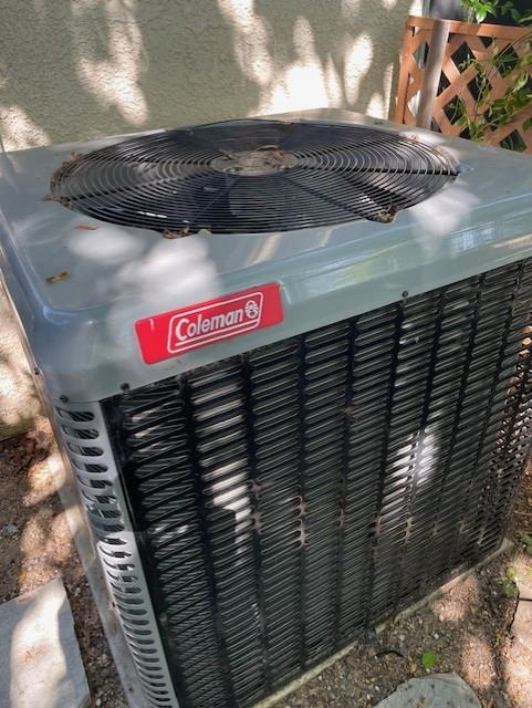 1689 E Trenton Ave, Fresno, CA 93720