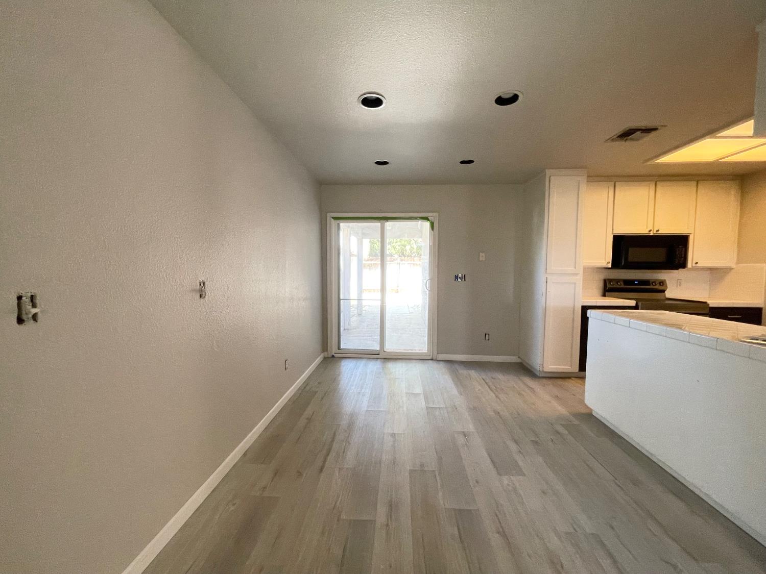 5706 W Ellery Ave, Fresno, CA 93722