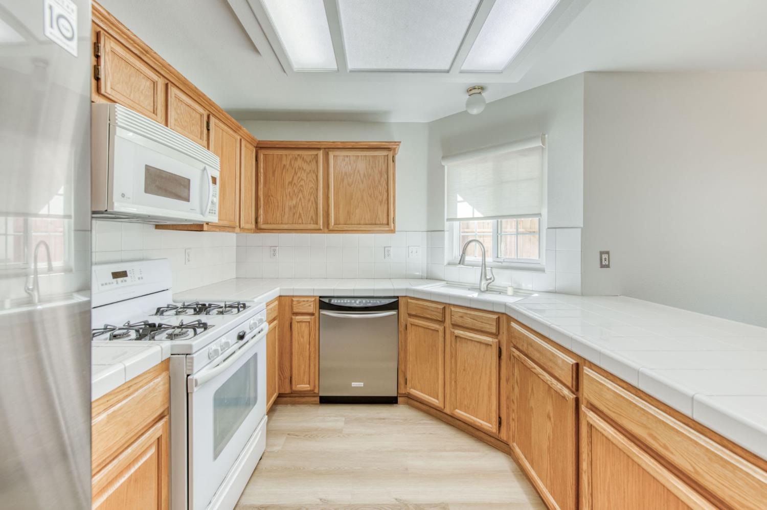 4622 W Flint Way, Fresno, CA 93722