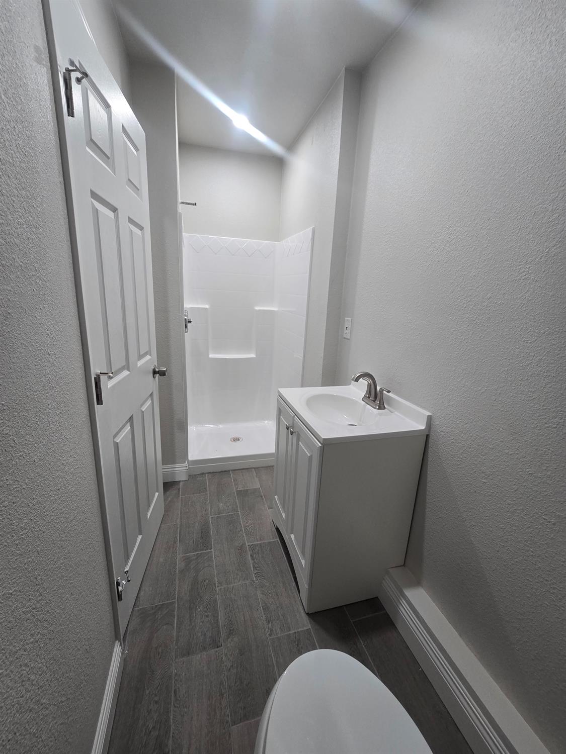 4685 E tulare, Fresno, CA 93702