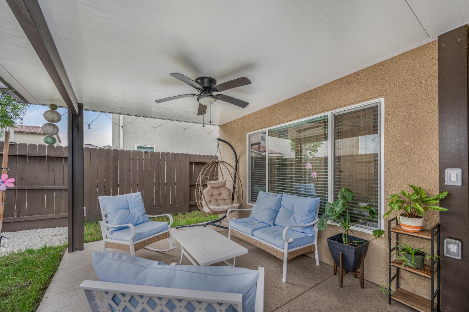 6648 E Washington Ave, Fresno, CA 93727