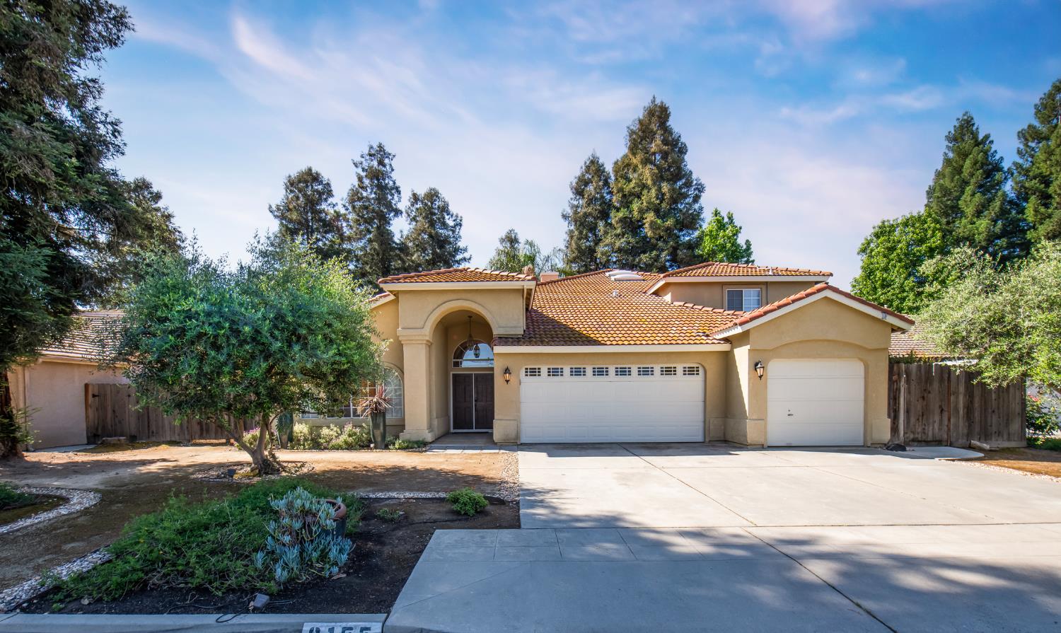 2173 E Muncie Ave, Fresno, CA 93720