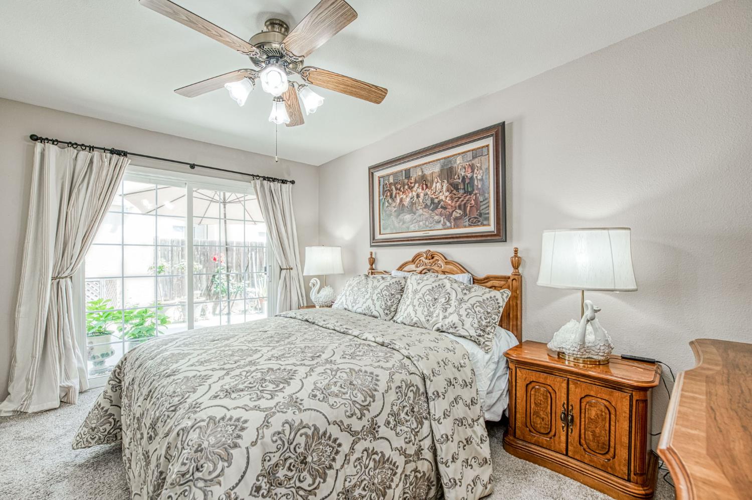 10621 N Pierpont Cir, Fresno, CA 93730