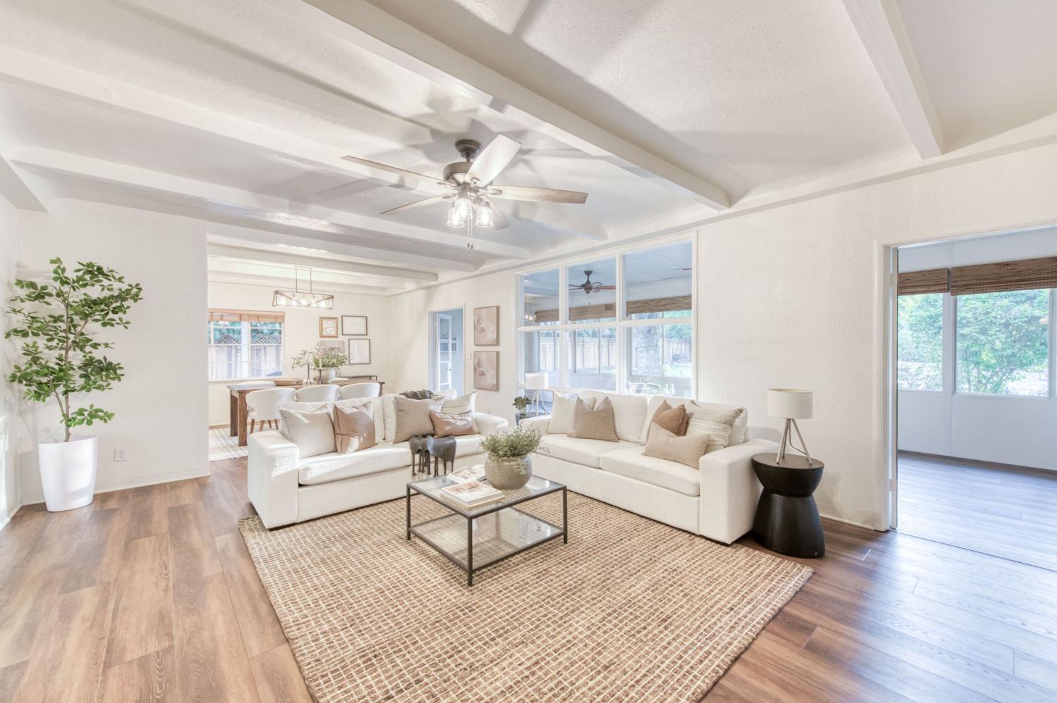 4687 N Wishon Ave, Fresno, CA 93704