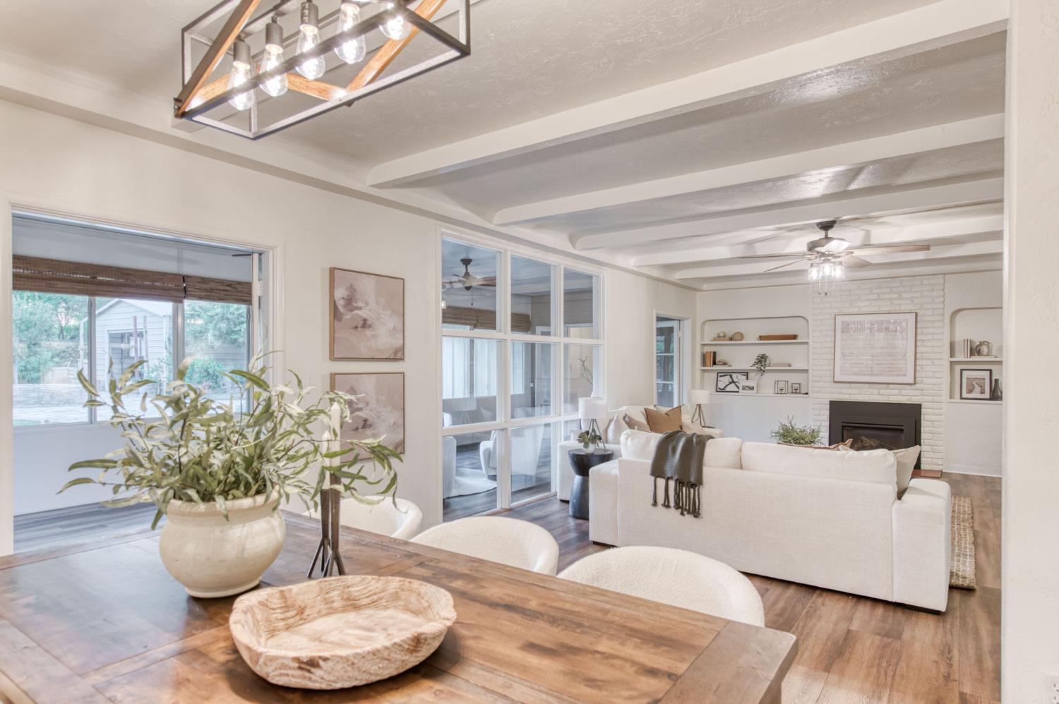 4687 N Wishon Ave, Fresno, CA 93704