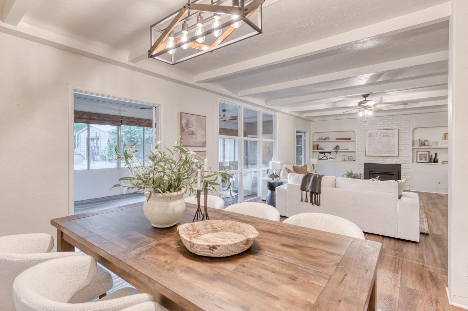 4687 N Wishon Ave, Fresno, CA 93704