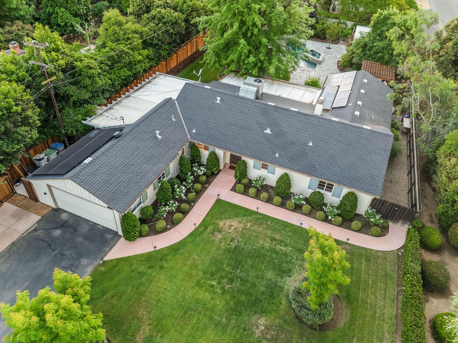 4687 N Wishon Ave, Fresno, CA 93704