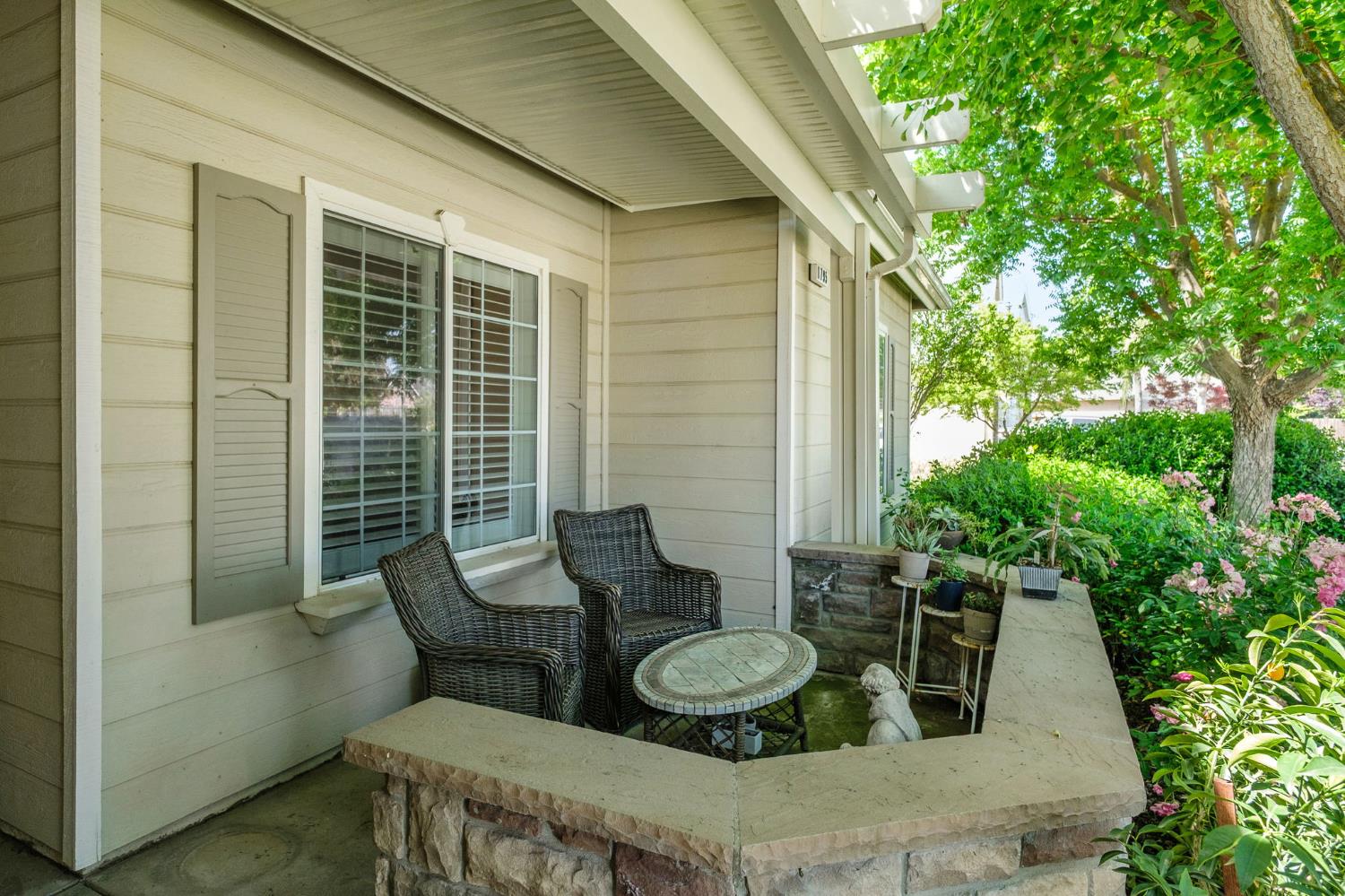 1795 E Turnberry Ave, Fresno, CA 93730