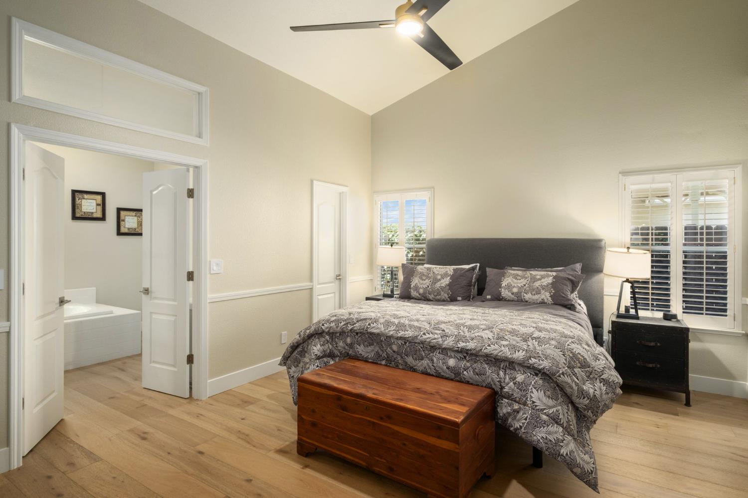 1795 E Turnberry Ave, Fresno, CA 93730