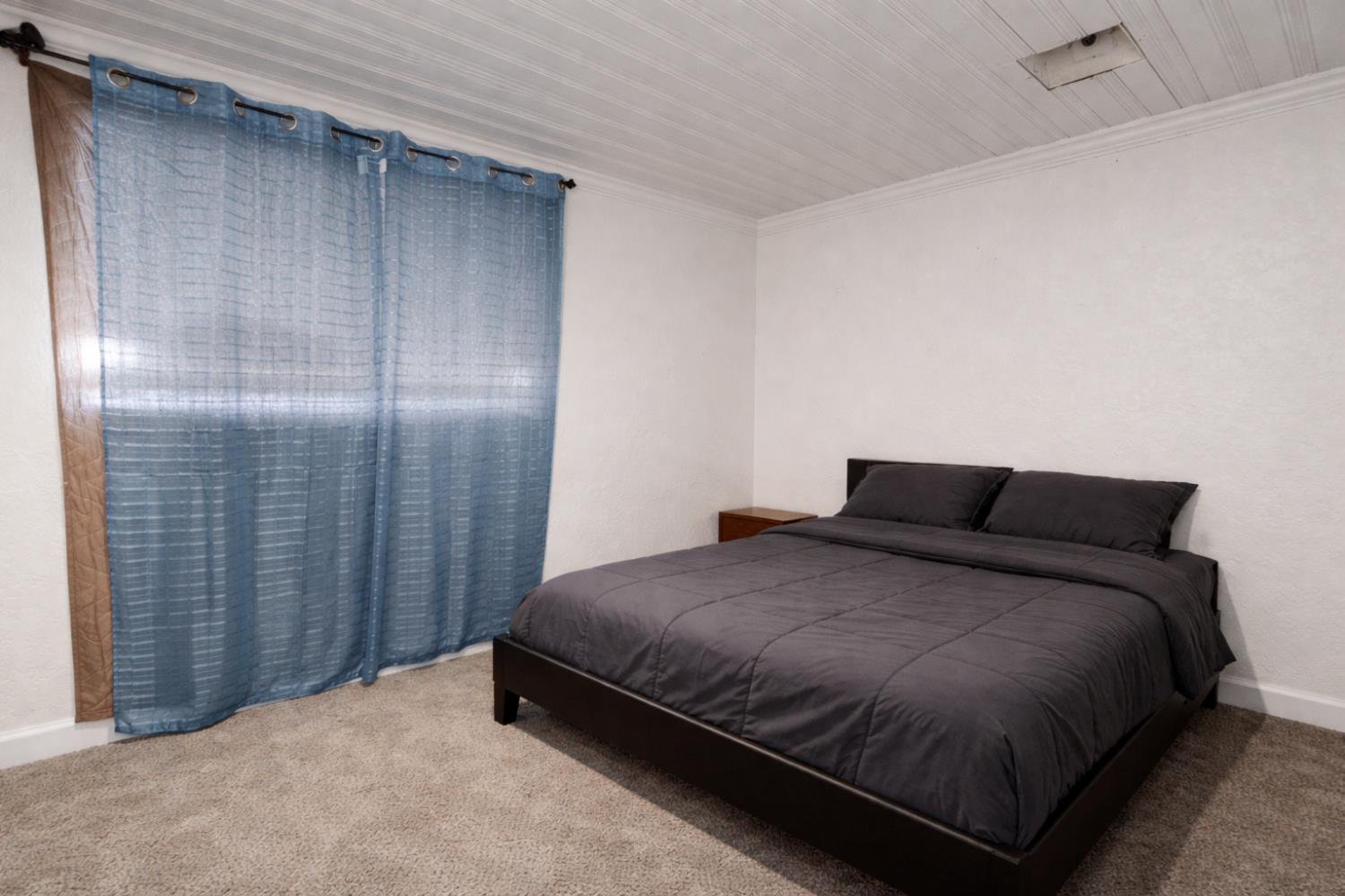 3508 E Lamona, Fresno, CA 93703