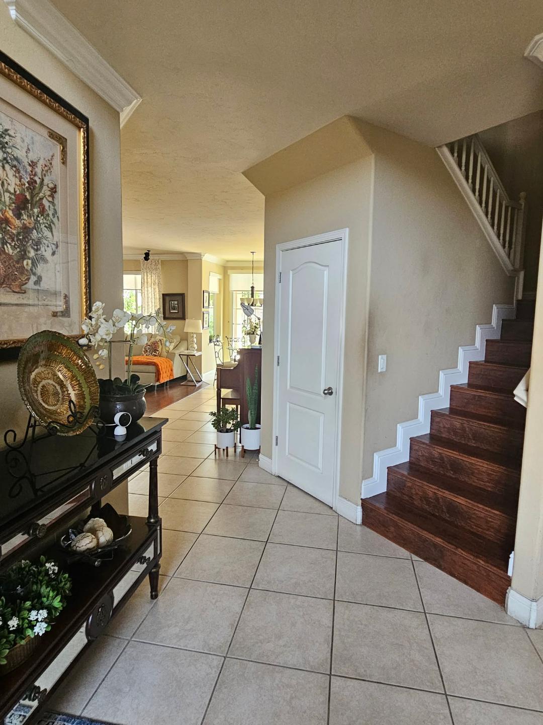 2917 E Trenton Ave, Fresno, CA 93720