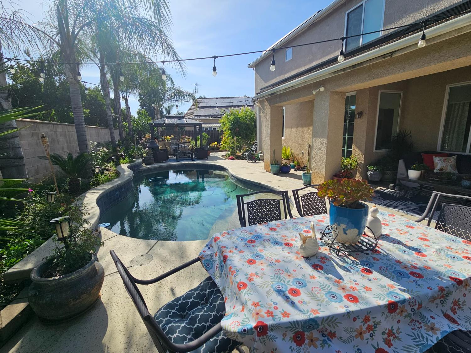 2917 E Trenton Ave, Fresno, CA 93720