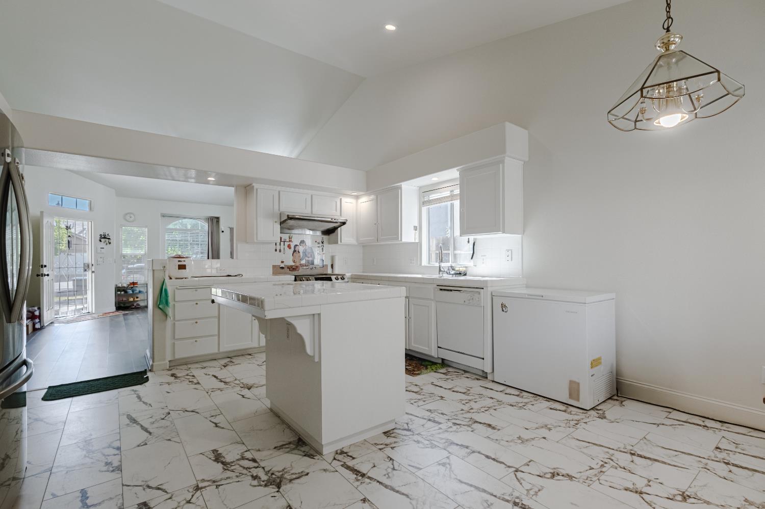 10263 N Recreation Ave, Fresno, CA 93730