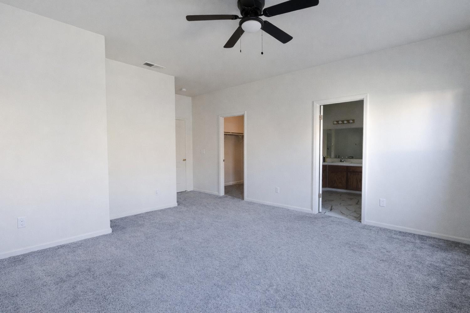 10263 N Recreation Ave, Fresno, CA 93730