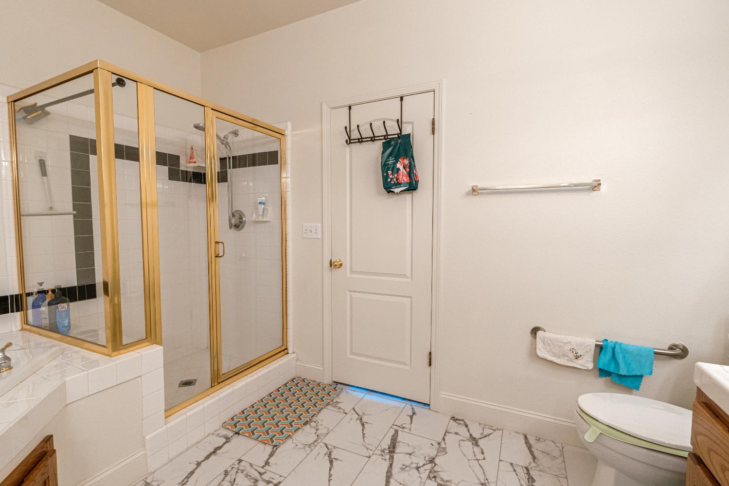 10263 N Recreation Ave, Fresno, CA 93730