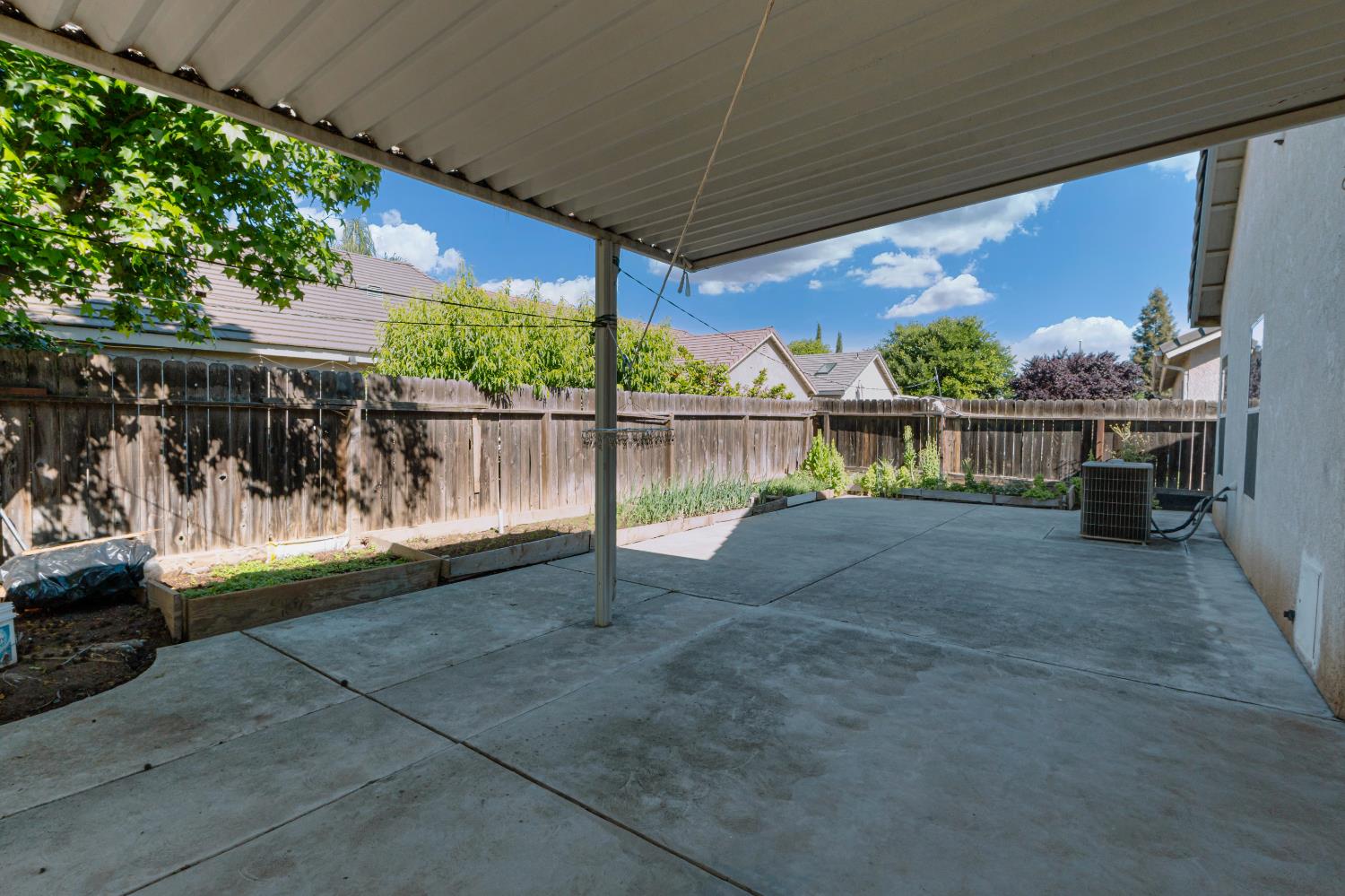 10263 N Recreation Ave, Fresno, CA 93730