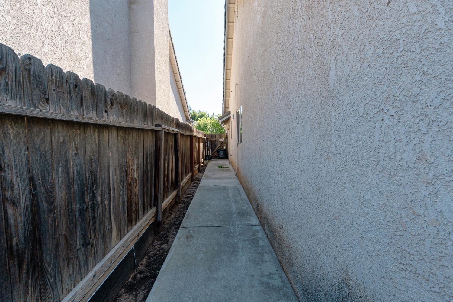 10263 N Recreation Ave, Fresno, CA 93730