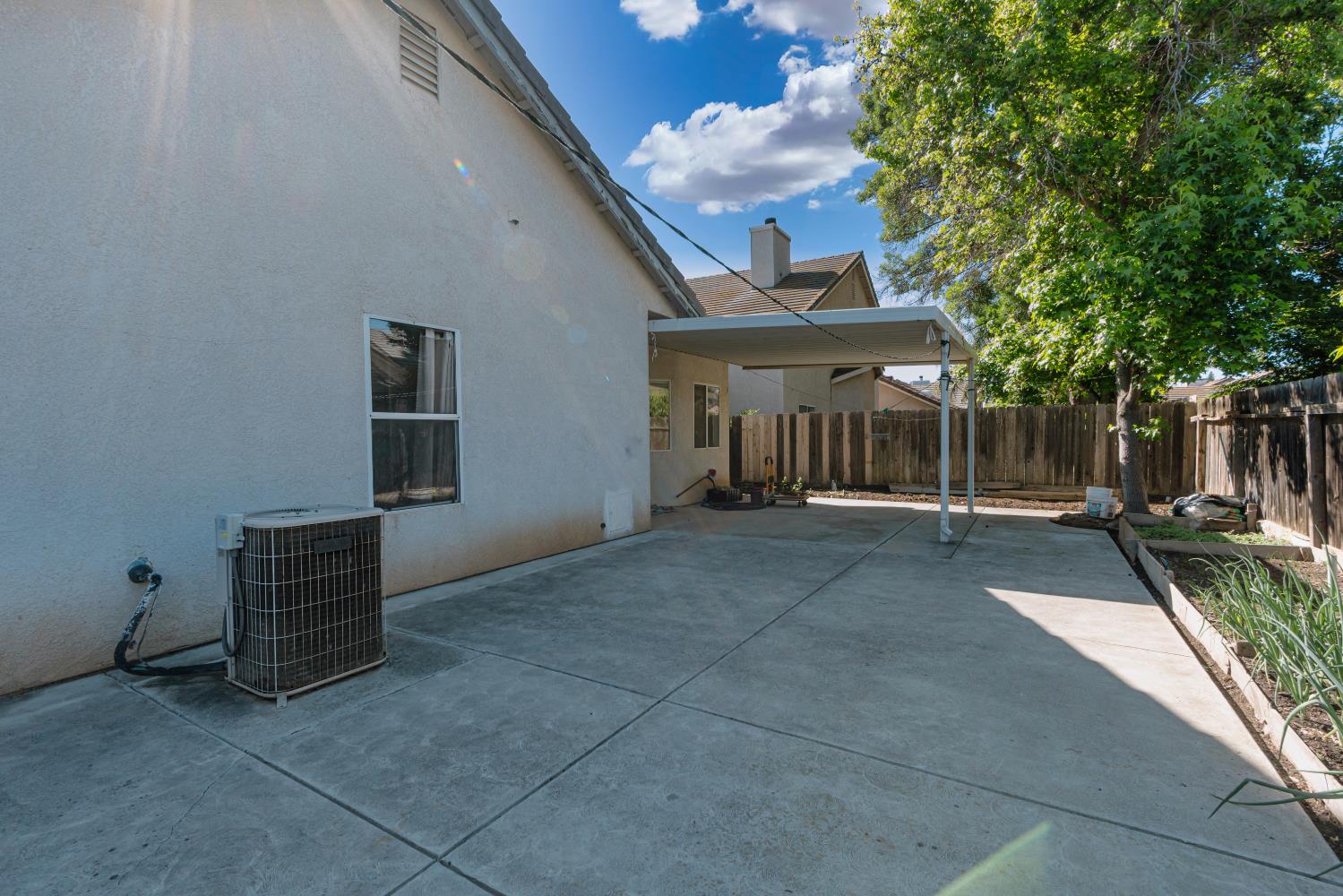 10263 N Recreation Ave, Fresno, CA 93730