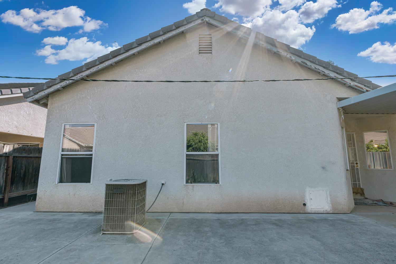 10263 N Recreation Ave, Fresno, CA 93730