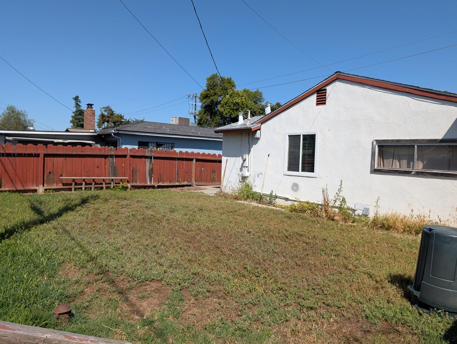 4591 N Angus St, Fresno, CA 93726