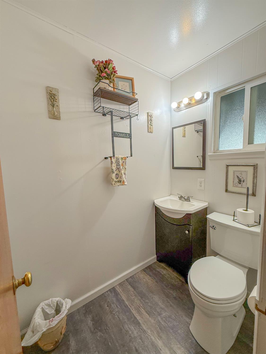 2708 N Maple Ave, Fresno, CA 93703