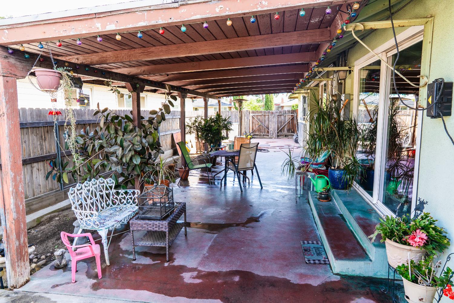 2708 N Maple Ave, Fresno, CA 93703